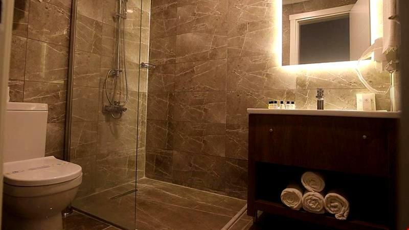 Plaza Hotel Измир Екстериор снимка