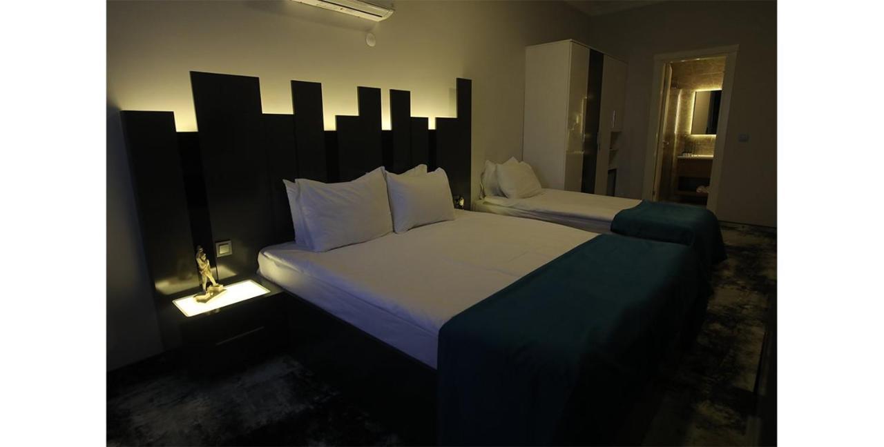 Plaza Hotel Измир Екстериор снимка