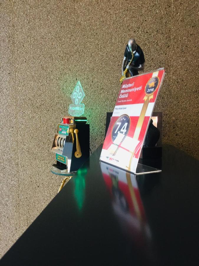 Plaza Hotel Измир Екстериор снимка