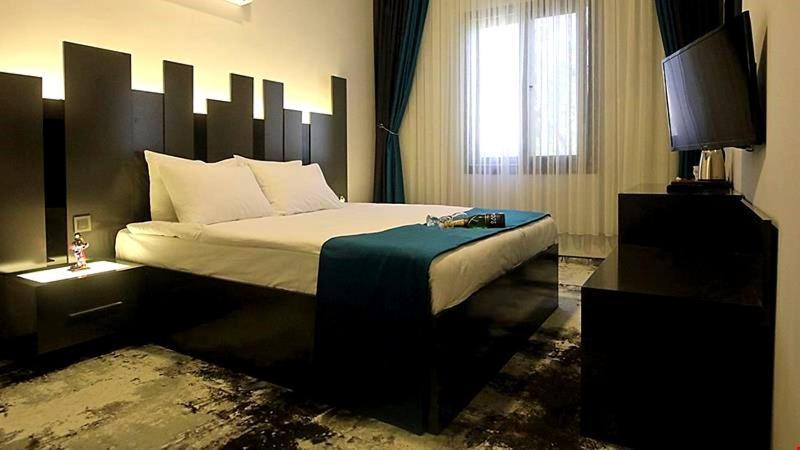 Plaza Hotel Измир Екстериор снимка